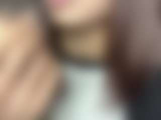 Live cam show with MadieBazzel - Brown Hair on Soda Cam