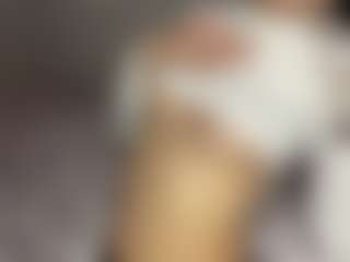 MadieBazzel's Live Sex Cam Show