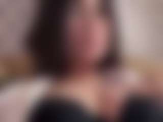 Live cam show with MadieBazzel - Public on sexylive.show