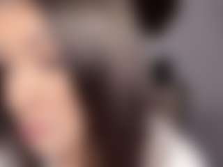 Live cam show with MadieBazzel - College Brown Hair on fapnchat