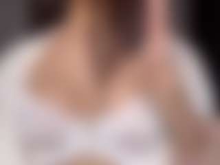 Live cam show with MadieBazzel - Hairy Pussy Teen (18+) on fapnchat