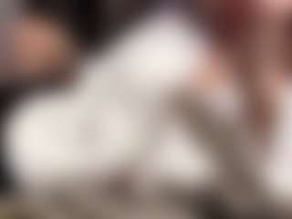 Live cam show with MadieBazzel - Public Brown Hair on fapnchat