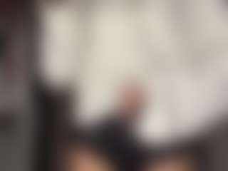 MadieBazzel's Live Sex Cam Show