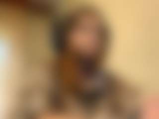 Live cam show with MariTown - Shower on Soda Cam