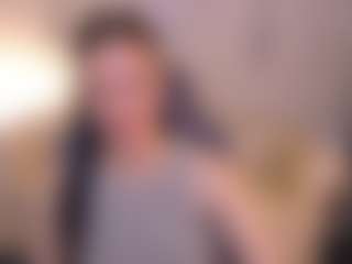 MissSonyaShy's Live Sex Cam Show