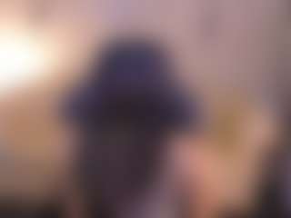 MissSonyaShy's Live Sex Cam Show