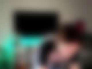 NildaBulls's Live Sex Cam Show