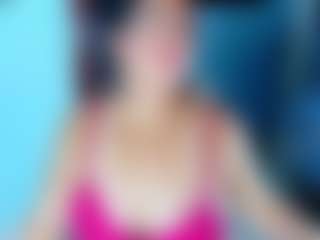 Live cam show with RoseDawson08 - HD on MyBangCams