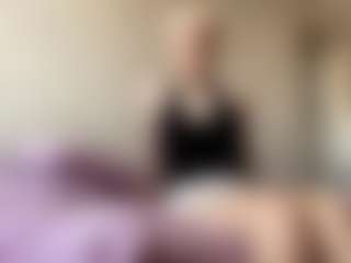 Live cam show with SeemaColonna - Hairy Pussy on Camsoda