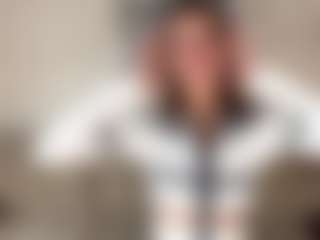 YevetteGuyon's Live Sex Cam Show