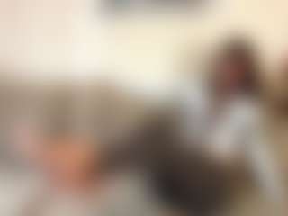 YevetteGuyon's Live Sex Cam Show