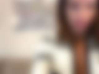 YevetteGuyon's Live Sex Cam Show
