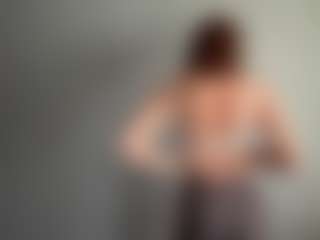 YevetteGuyon's Live Sex Cam Show