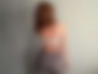 YevetteGuyon's Live Sex Cam Show