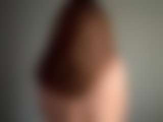 YevetteGuyon's Live Sex Cam Show