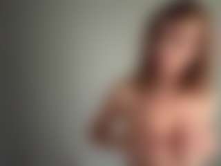 YevetteGuyon's Live Sex Cam Show