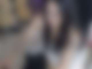 Live cam show with Alessia-Ferrer - Boots on SquirtSoMuch