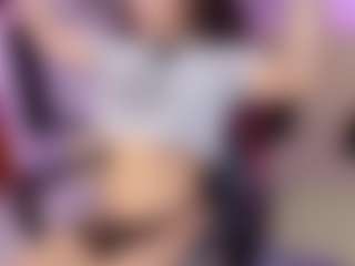 Live cam show with Alessia-Ferrer - Body Massage on Hubzter Live