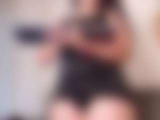 Clara-Conti's Live Sex Cam Show