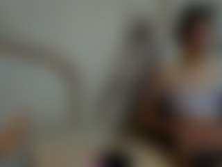 Live cam show with EmilyBrooksSS - Lean on Mixed Magazine Live