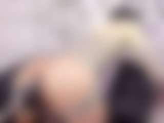 Live cam show with EmilyBrooksSS - Cumshot on SquirtSoMuch
