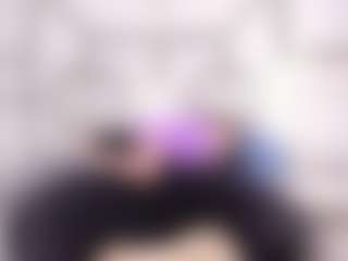 EmilyBrooksSS's Live Sex Cam Show