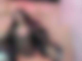 EmilyBrooksSS's Live Sex Cam Show