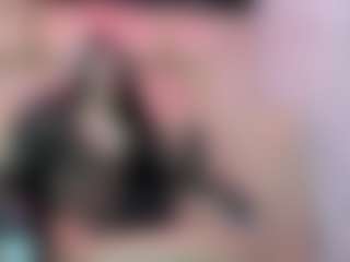 Live cam show with EmilyBrooksSS - Big Balls on Strip Flash - Live Sex Shows