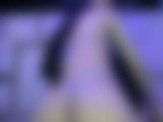 EmilyBrooksSS's Live Sex Cam Show