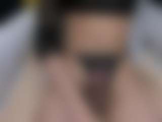 EmilyBrooksSS's Live Sex Cam Show
