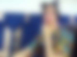 Live cam show with EmilyBrooksSS - Lean on madthumbs