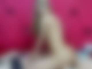 Live cam show with EmilyBrooksSS - Smoking on Camiplay Live