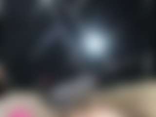 Show de cam en vivo con EmilyBrooksSS - Cumshot en Camsoda