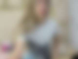 EmilyBrooksSS's Live Sex Cam Show