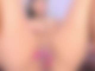 goddess-sara69's Live Sex Cam Show