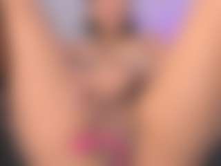 Live cam show with goddess-sara69 - Brown Eyes on Camsoda