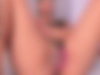 goddess-sara69's Live Sex Cam Show