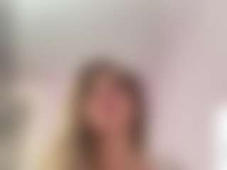 hollyhiltonxx's Live Sex Cam Show