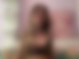 hollyhiltonxx's Live Sex Cam Show