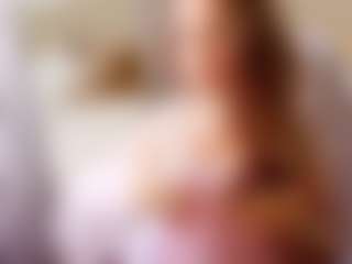 Lilly-Blossomm's Live Sex Cam Show