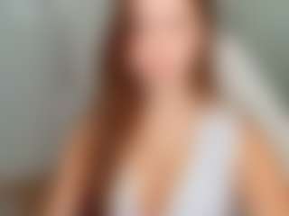 Lilly-Blossomm's Live Sex Cam Show