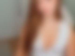 Lilly-Blossomm's Live Sex Cam Show