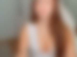 Lilly-Blossomm's Live Sex Cam Show