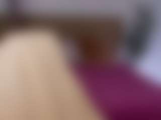 Lilly-Blossomm's Live Sex Cam Show