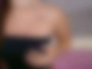 Lilly-Blossomm's Live Sex Cam Show