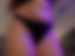 Lilly-Blossomm's Live Sex Cam Show