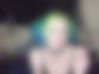 Live cam show with lunaoddwitch - Smart on Gym Cam Girls