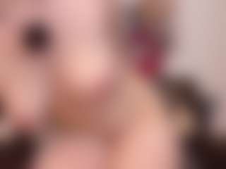 Live cam show with milu-razzo - Asian Curvy on xDating