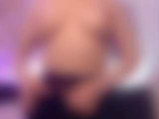 Live cam show with milu-razzo - Brown Eyes on TeamSkeetLive