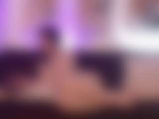 Live cam show with milu-razzo - Public on CamClone